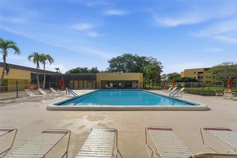 5750 NW 64th Avenue Tamarac FL 33319