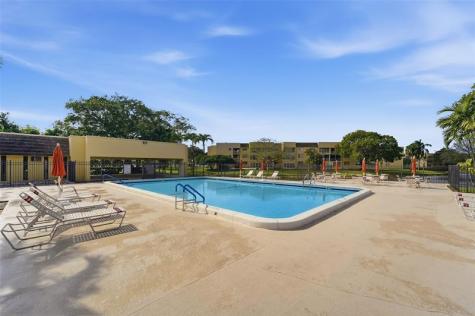5750 NW 64th Avenue Tamarac FL 33319
