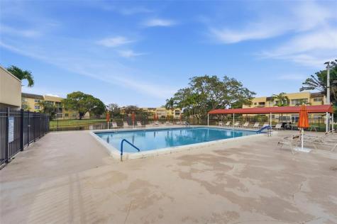 5750 NW 64th Avenue Tamarac FL 33319