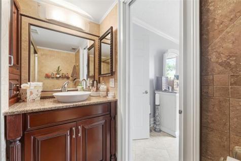 5750 NW 64th Avenue Tamarac FL 33319
