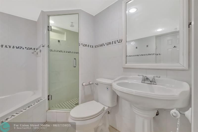 345 Ocean Drive Miami Beach FL 33139