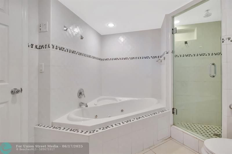 345 Ocean Drive Miami Beach FL 33139