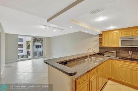 345 Ocean Drive Miami Beach FL 33139