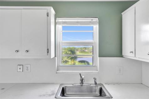 2500 NE 48 Lane Fort Lauderdale FL 33308