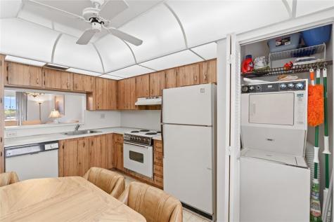 900 Colony Point Circle Pembroke Pines FL 33026