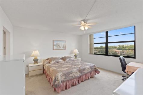 900 Colony Point Circle Pembroke Pines FL 33026