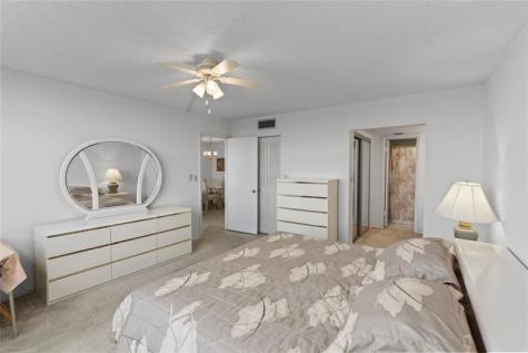 900 Colony Point Circle Pembroke Pines FL 33026