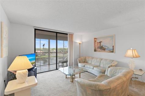 900 Colony Point Circle Pembroke Pines FL 33026