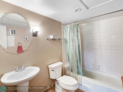 1950 N Andrews Avenue Wilton Manors FL 33311