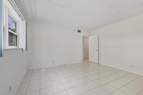 1451 N 12th Court Hollywood FL 33019