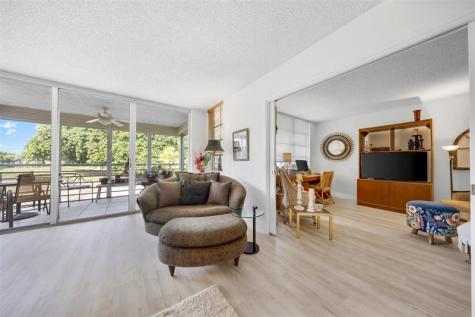 901 Cypress Grove Drive Pompano Beach FL 33069