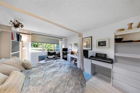 901 Cypress Grove Drive Pompano Beach FL 33069
