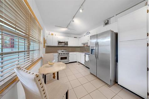 901 Cypress Grove Drive Pompano Beach FL 33069