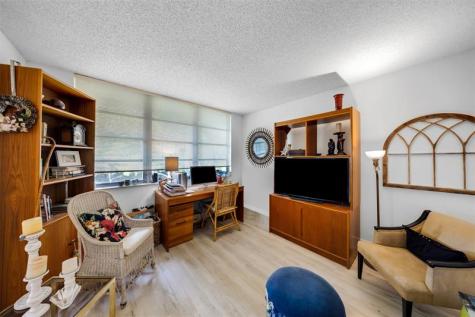 901 Cypress Grove Drive Pompano Beach FL 33069