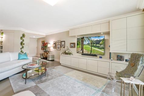 550 SE Mizner Boulevard Boca Raton FL 33432