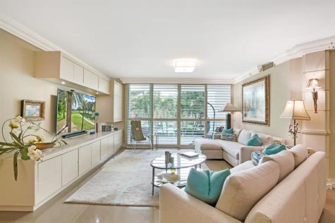 550 SE Mizner Boulevard Boca Raton FL 33432