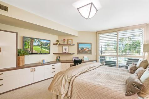 550 SE Mizner Boulevard Boca Raton FL 33432