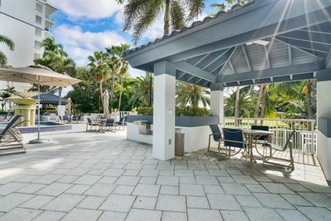 550 SE Mizner Boulevard Boca Raton FL 33432