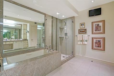 550 SE Mizner Boulevard Boca Raton FL 33432