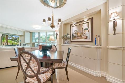 550 SE Mizner Boulevard Boca Raton FL 33432