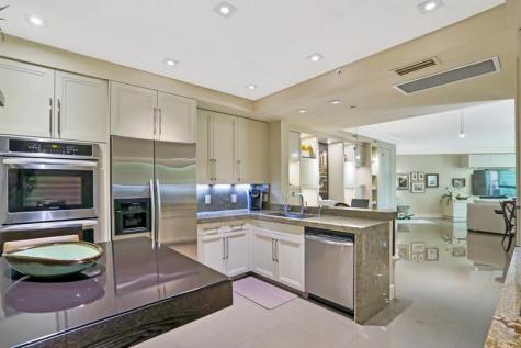 550 SE Mizner Boulevard Boca Raton FL 33432