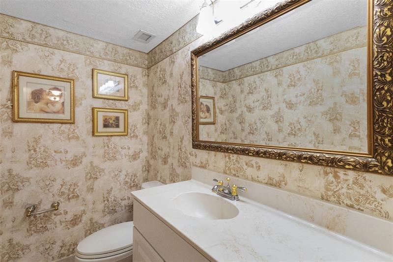 1147 Hillsboro Mile Hillsboro Beach FL 33062