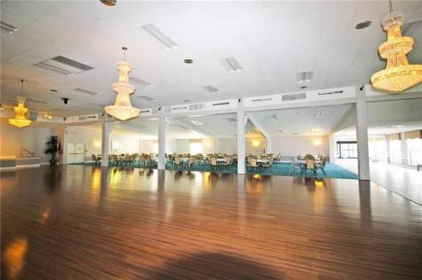 144 Farnham F Deerfield Beach FL 33442