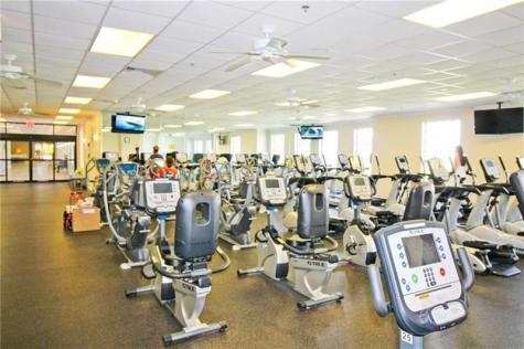 144 Farnham F Deerfield Beach FL 33442