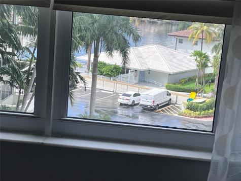3200 NE 36 Fort Lauderdale FL 33308