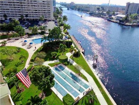 3200 NE 36 Fort Lauderdale FL 33308