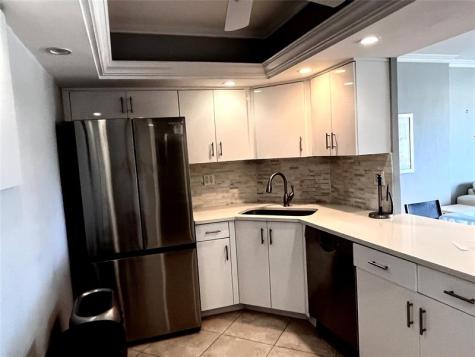 3200 NE 36 Fort Lauderdale FL 33308
