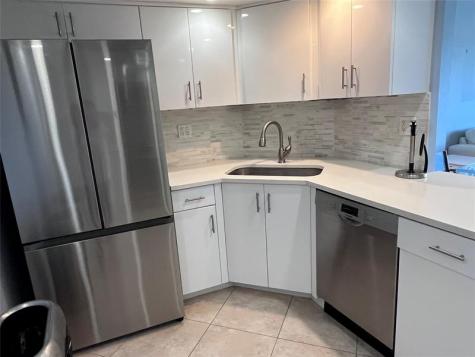 3200 NE 36 Fort Lauderdale FL 33308