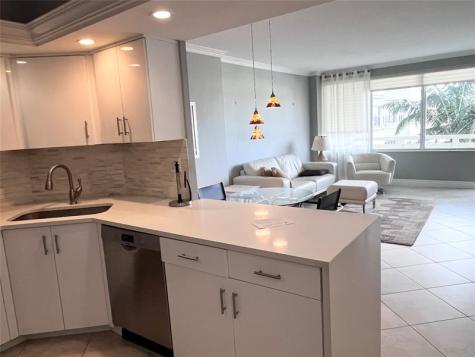 3200 NE 36 Fort Lauderdale FL 33308