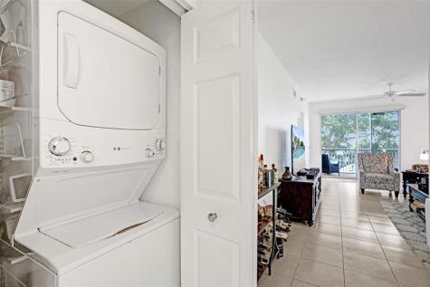 7623 Southampton Terrace Tamarac FL 33321