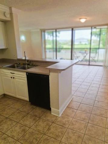 105 Lake Emerald Drive Oakland Park FL 33309