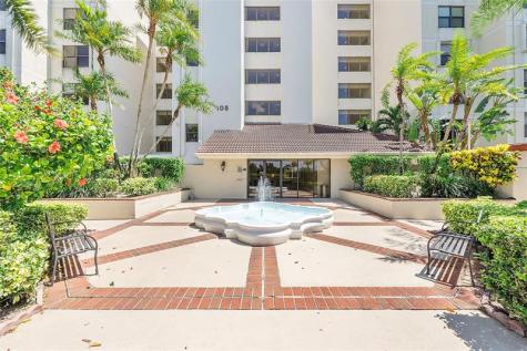 105 Lake Emerald Drive Oakland Park FL 33309