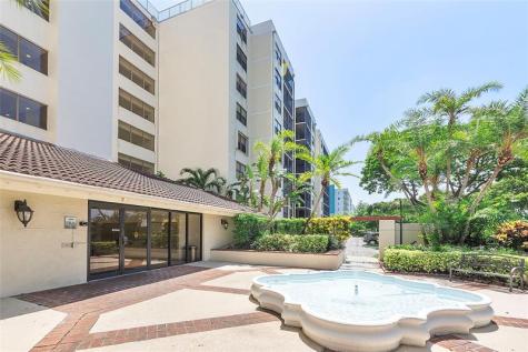 105 Lake Emerald Drive Oakland Park FL 33309