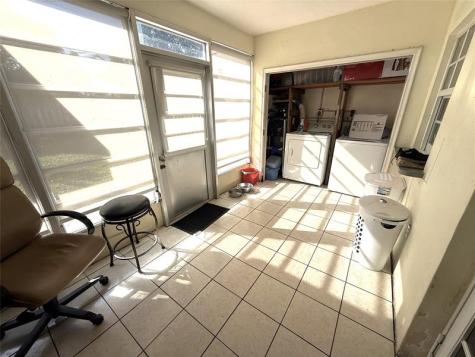 810 N Golf Drive Hollywood FL 33021