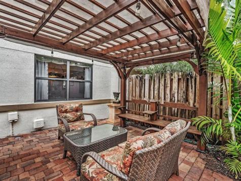 240 City View Drive Fort Lauderdale FL 33311