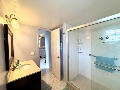 2726 NW 104th Avenue Sunrise FL 33322