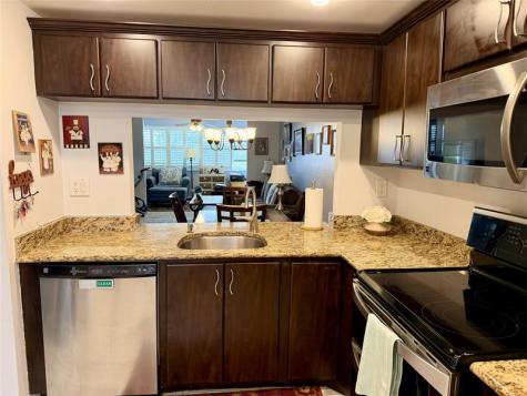 2726 NW 104th Avenue Sunrise FL 33322