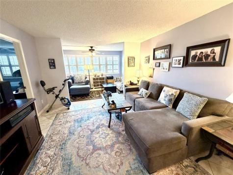 2726 NW 104th Avenue Sunrise FL 33322