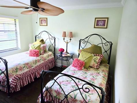 8223 Springlake Drive Boca Raton FL 33496