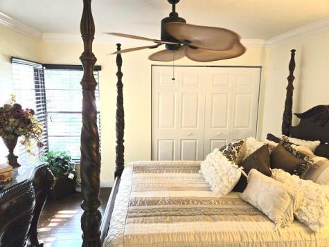 8223 Springlake Drive Boca Raton FL 33496