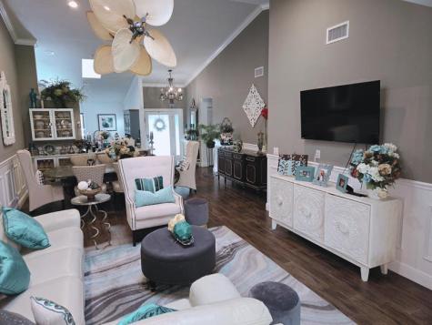 8223 Springlake Drive Boca Raton FL 33496