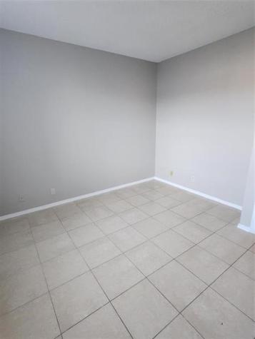 51 Whitehead Circle Weston FL 33326
