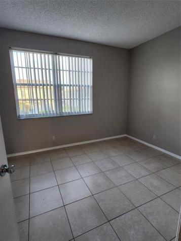 51 Whitehead Circle Weston FL 33326