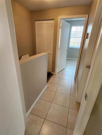 51 Whitehead Circle Weston FL 33326