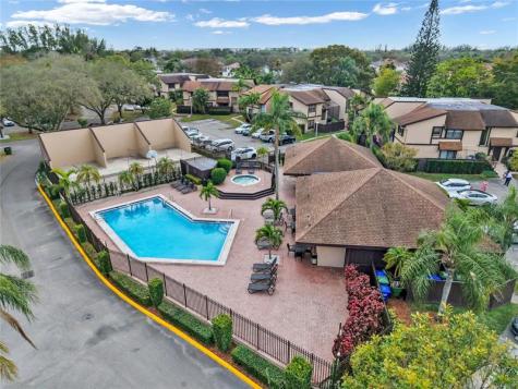 2311 Bayberry Drive Pembroke Pines FL 33024