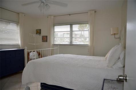 17050 NE 14th Avenue North Miami Beach FL 33162